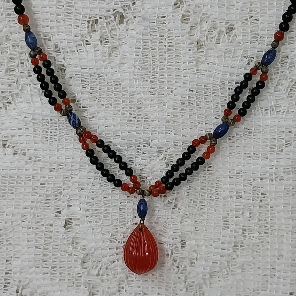 Vintage Carnelian Sodalite Blue Stone Beaded Necklace Carved Pendant